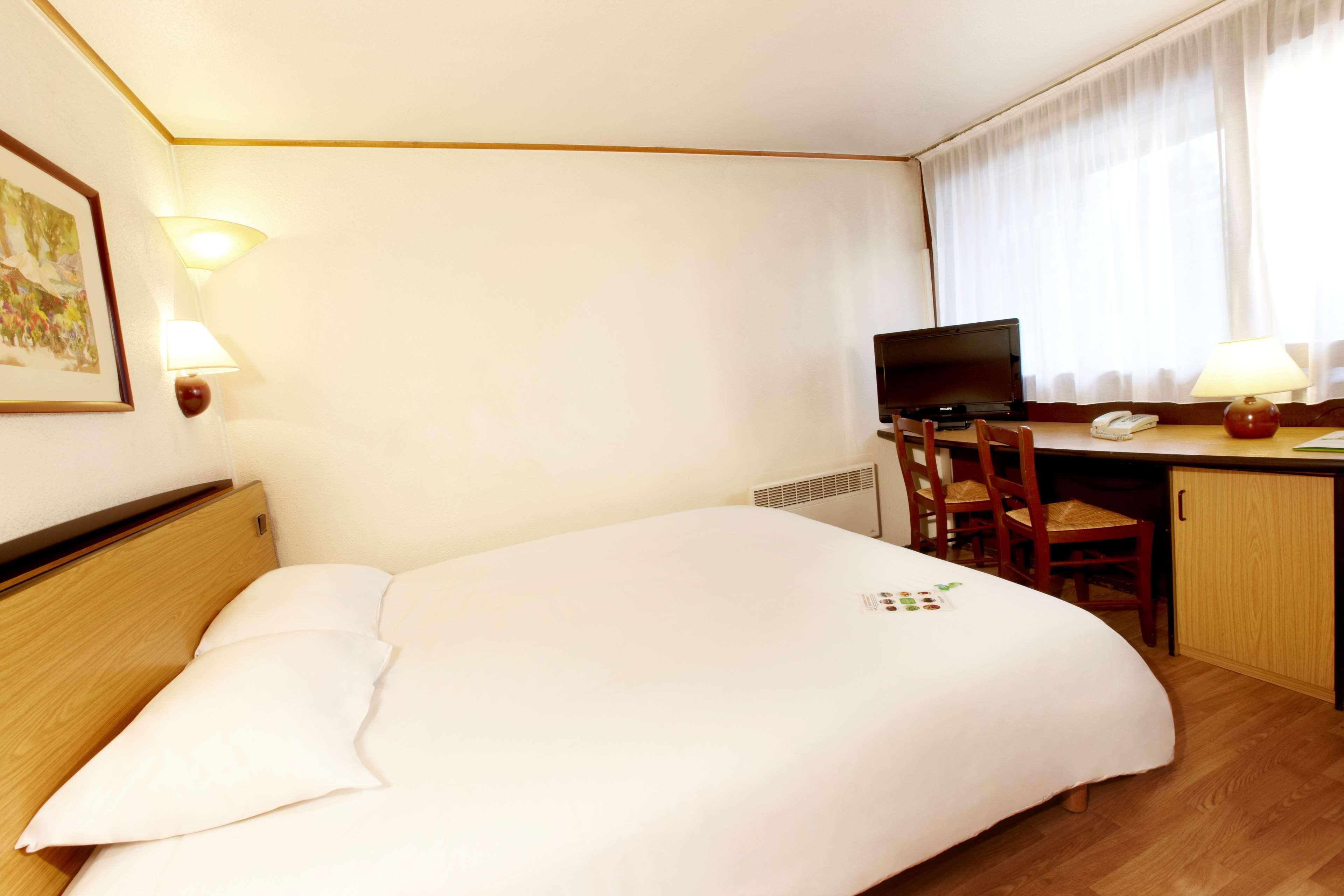 Campanile Mulhouse - Illzach Ile Napoleon Otel Dış mekan fotoğraf