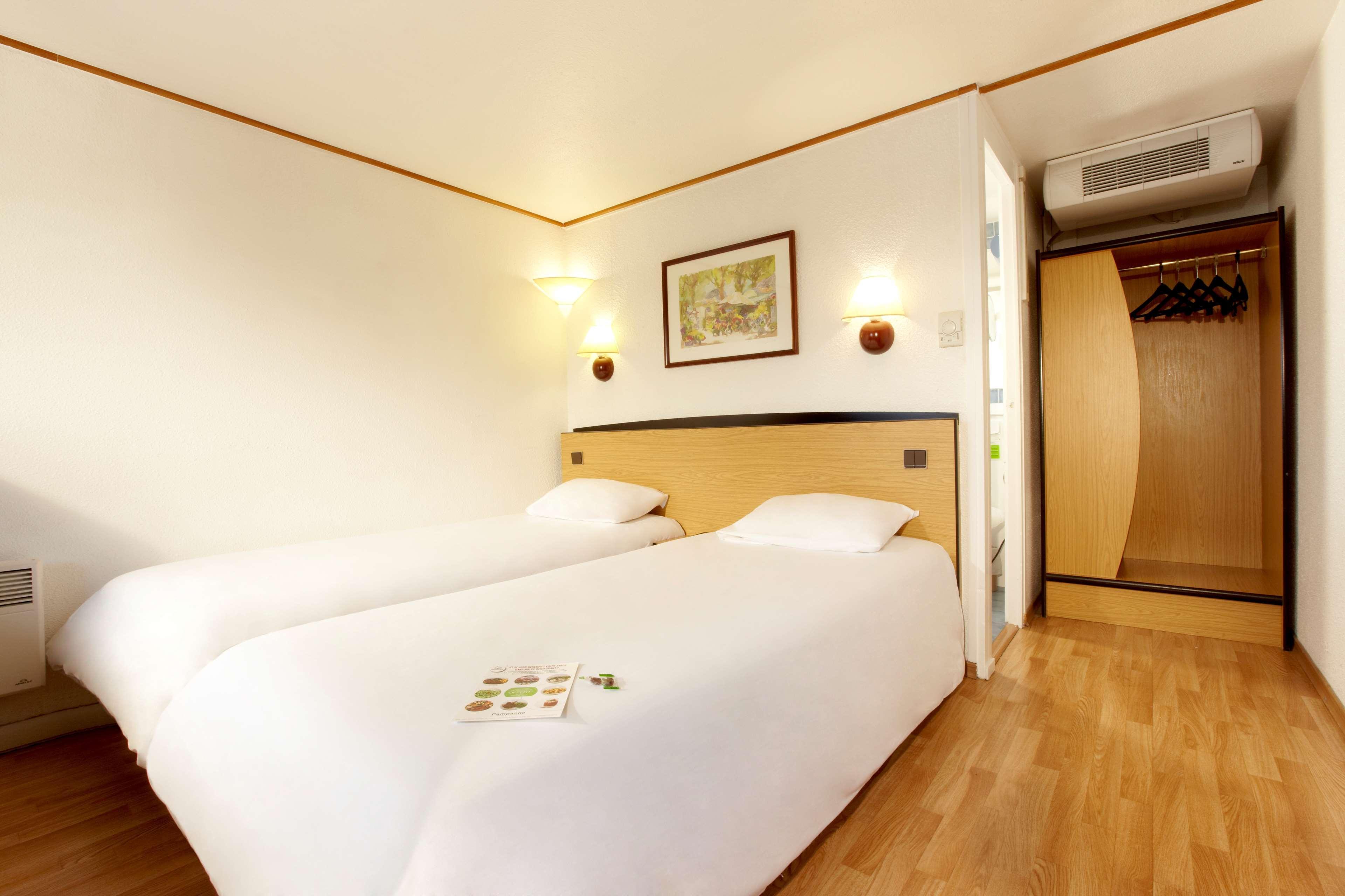 Campanile Mulhouse - Illzach Ile Napoleon Otel Dış mekan fotoğraf